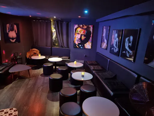 salon feutré