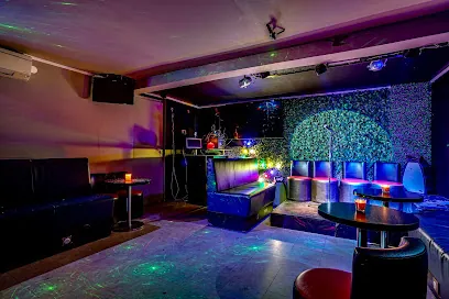 salon feutré